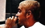 anti-gay eminem bags 3 grammies 