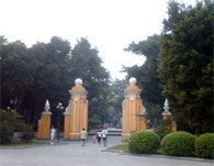 Guangzhou gays protest police action at local park