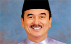 Malacca Chief wants to amend Syariah law to prosecute gay men and lesbians despite existing laws, Pahang to follow